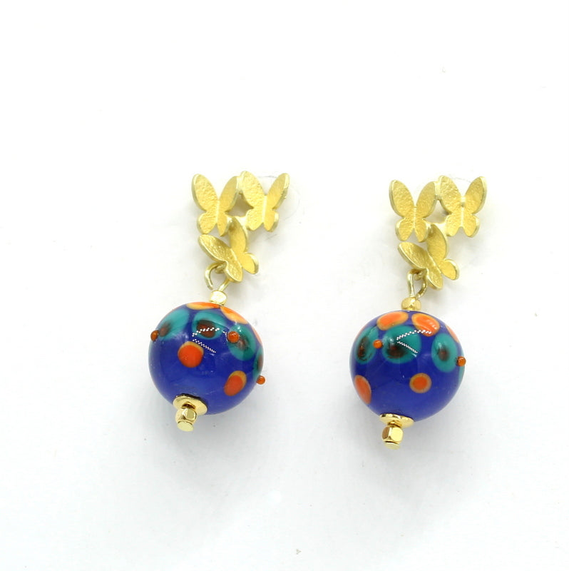 Boucles d'oreilles, puce papillons perles filée en verre de murano bleu, décor orangz