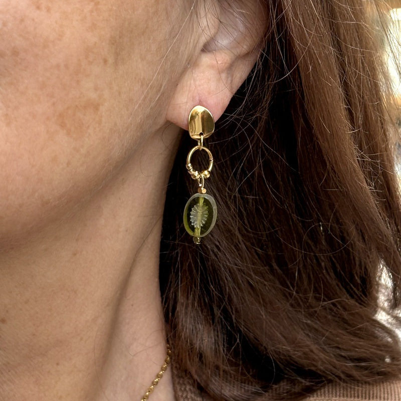 Soryne flower earrings