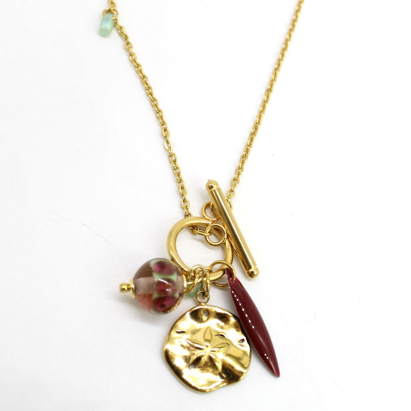Collier long pendentif boutonnière Coris